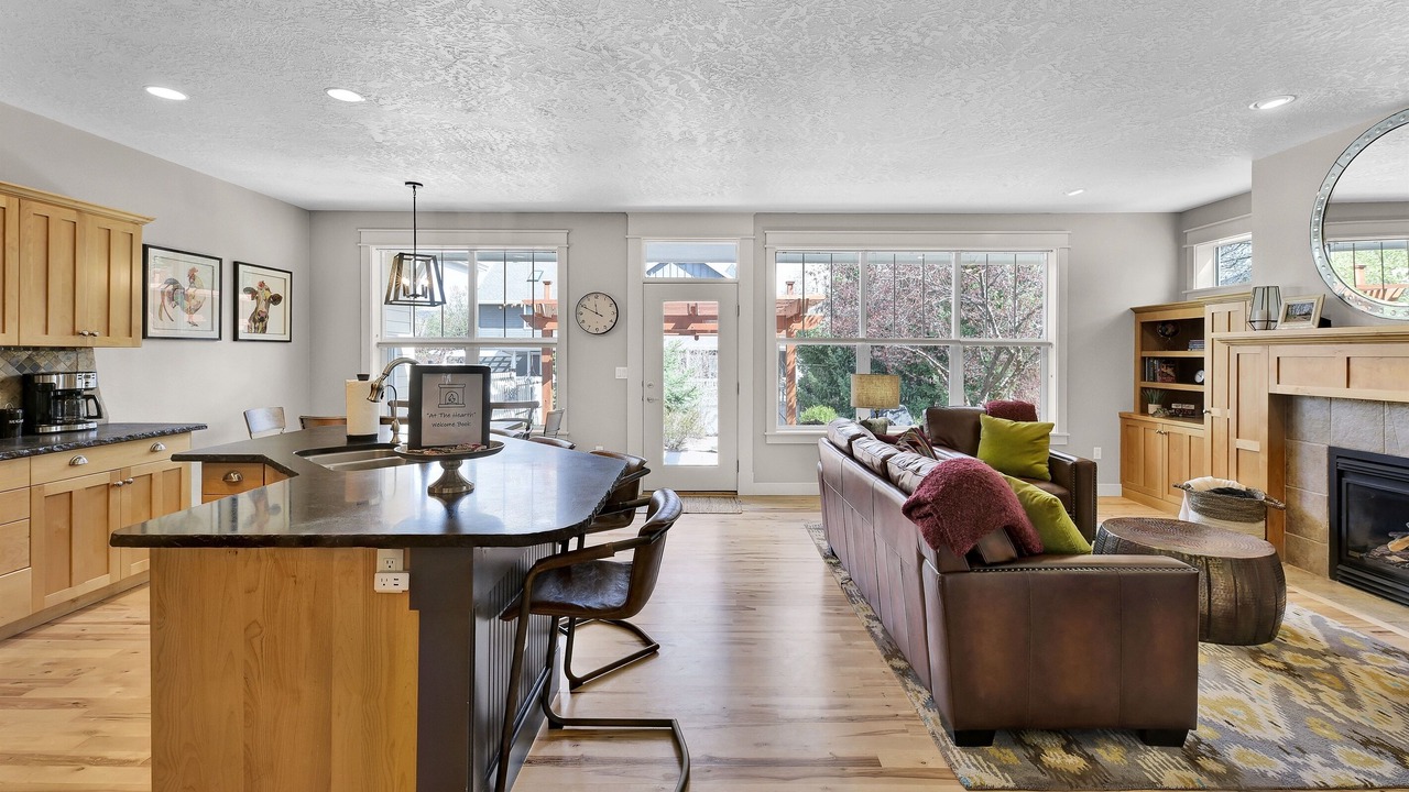Photo of Bedroom in Garden City