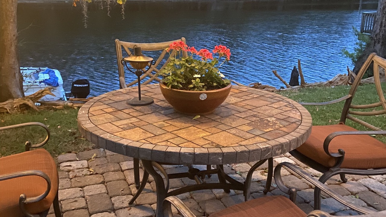 Photo of Outdoor in Ash