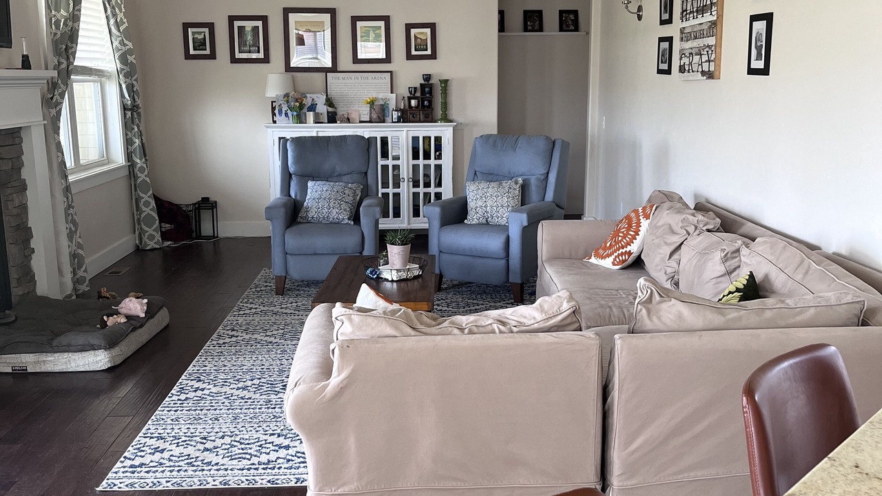 Photo of Livingroom in Sheridan