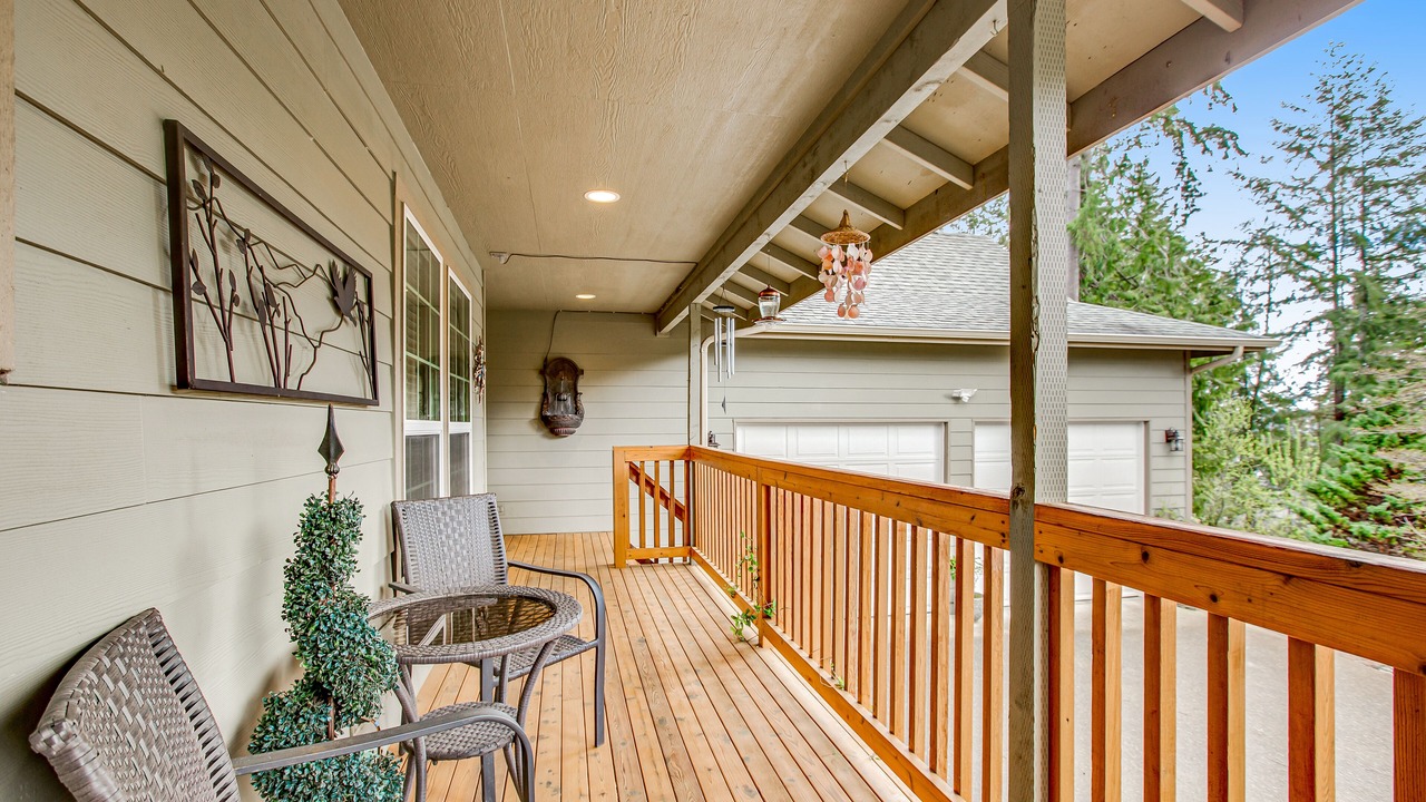 Photo of Patio Balcony in Allyn