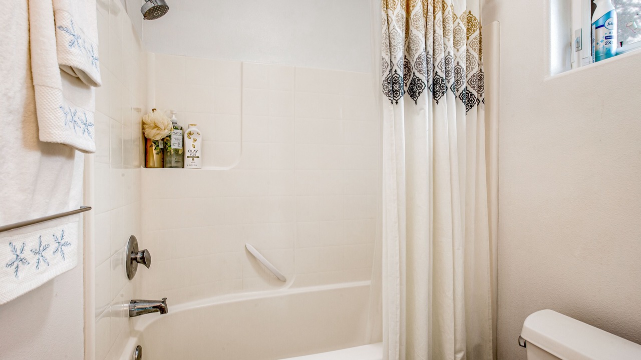 Photo of Bathroom in Allyn
