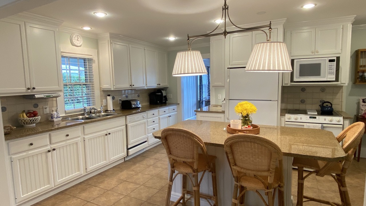 Photo of Kitchen in Siasconset