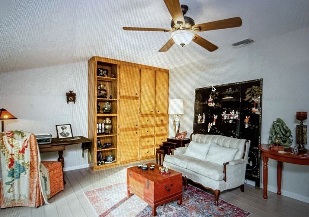 Photo of Livingroom in Simonton