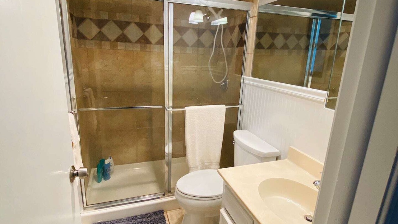 Photo of Bathroom in Bull Shoals