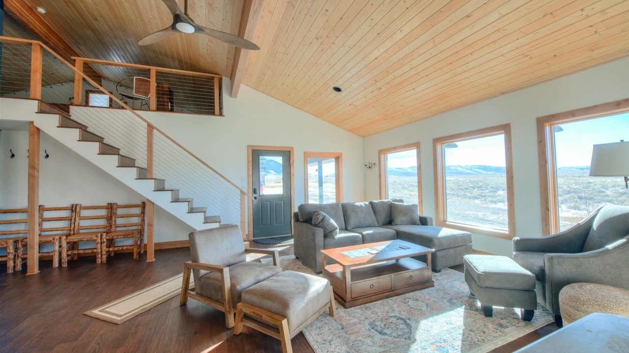 Photo of Livingroom in Cameron