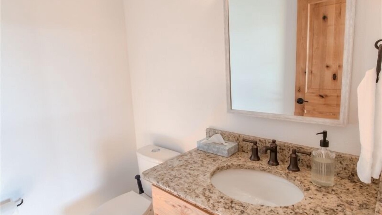 Photo of Bathroom in Cameron