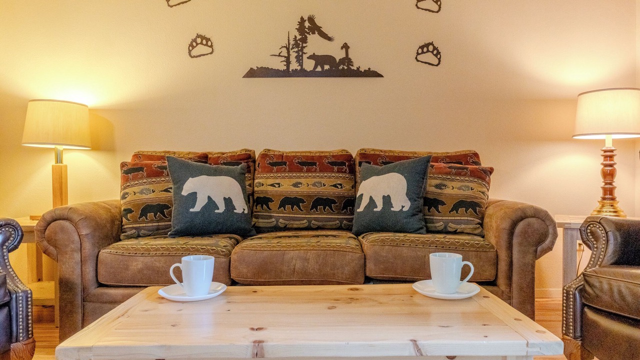 Photo of Livingroom in West Yellowstone
