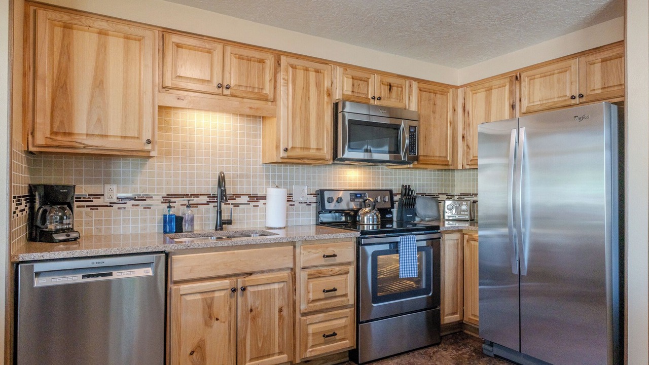 Photo of Kitchen in West Yellowstone
