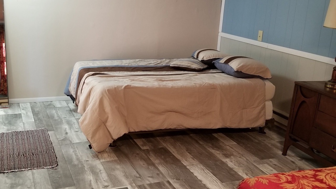 Photo of Bedroom in McLeod