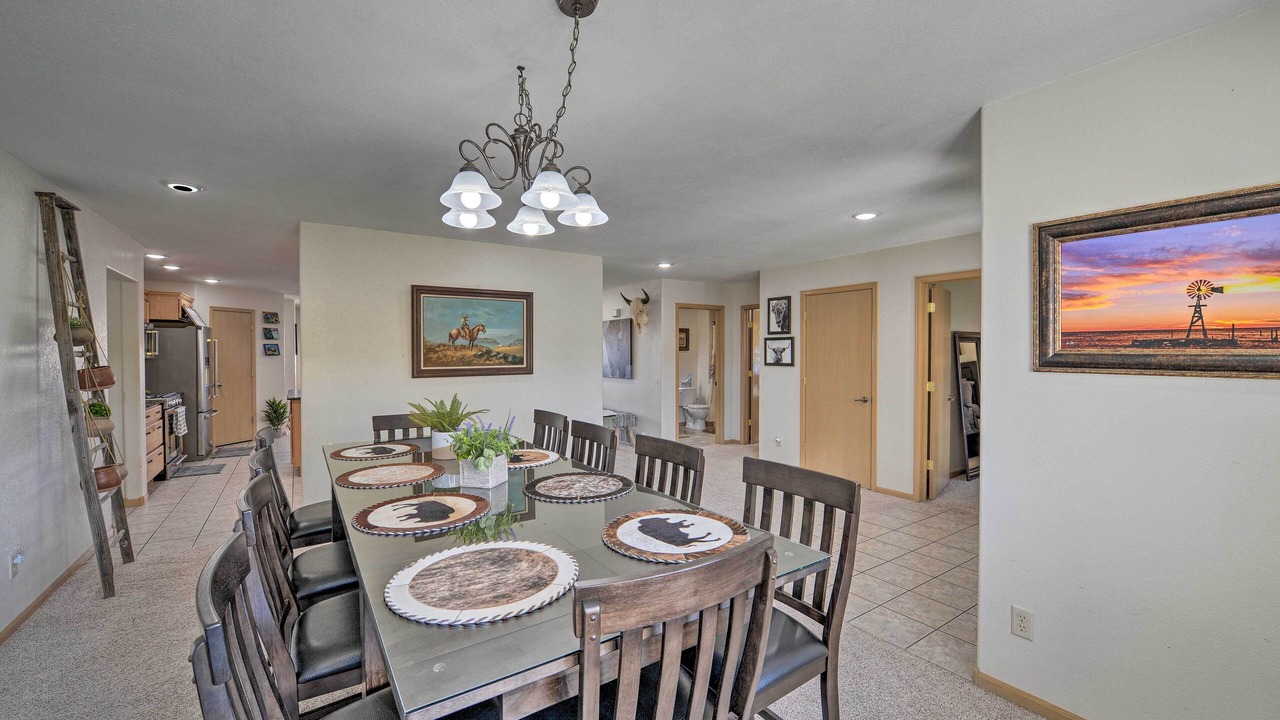 Photo of Livingroom in Lander