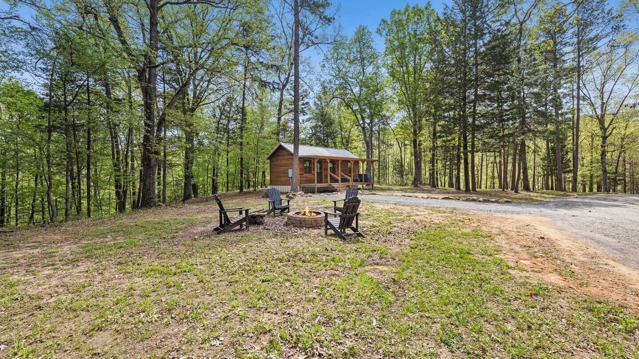 Photo of Outdoor in Pickens