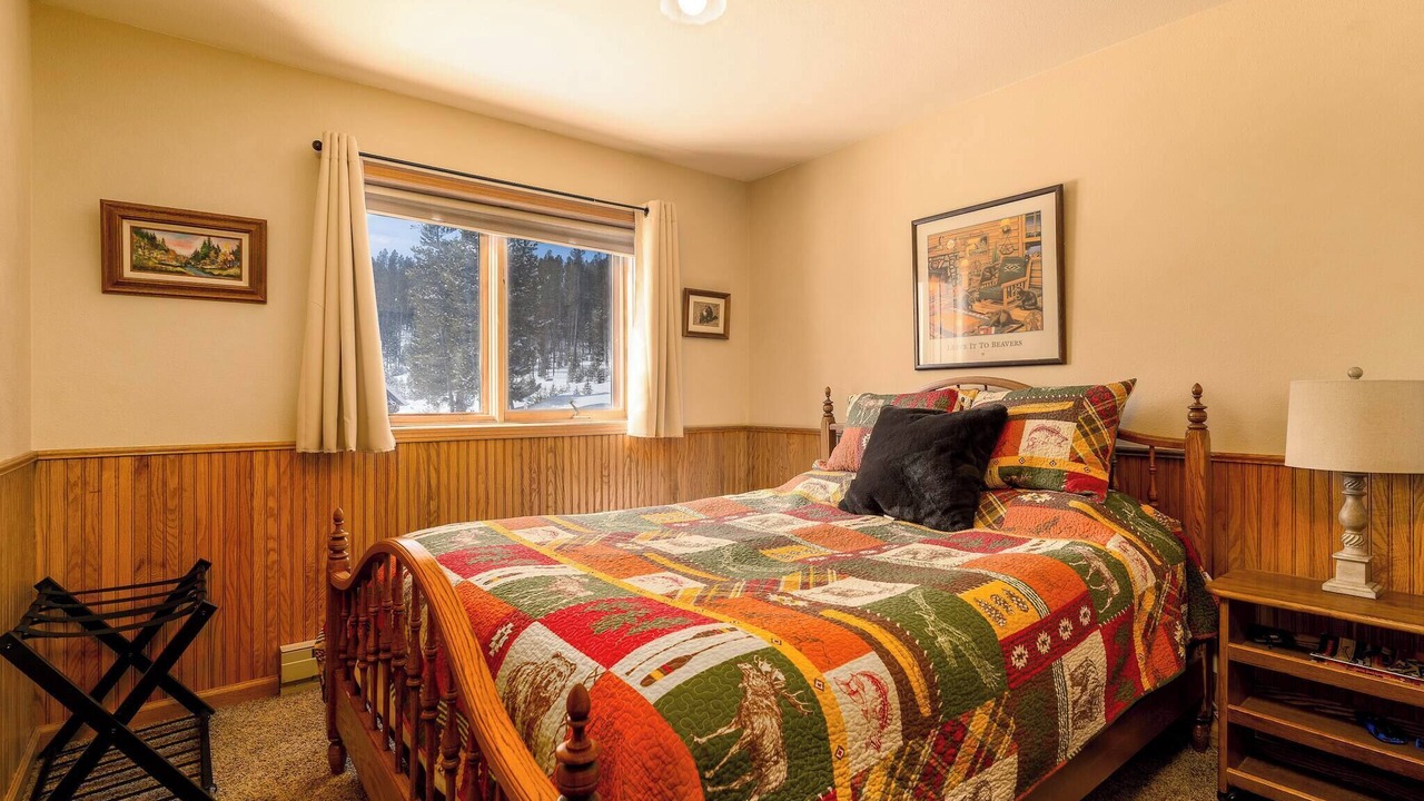Photo of Bedroom in Granite County