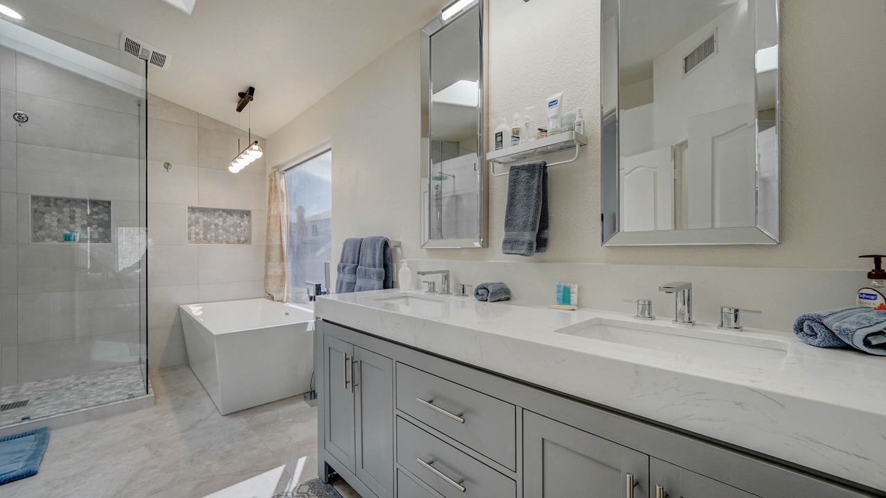 Photo of Bathroom in Camelot Ridge