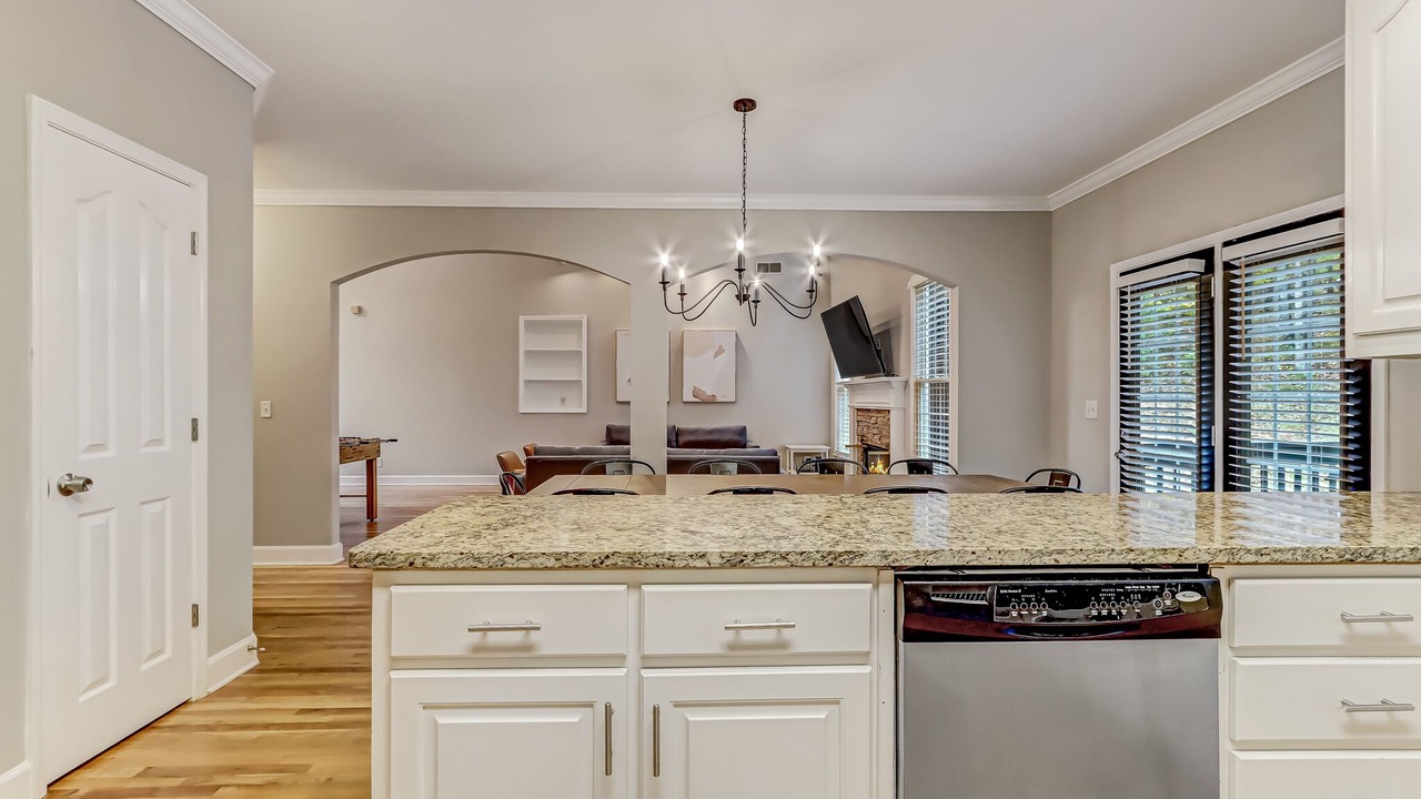 Photo of Bedroom in Suwanee