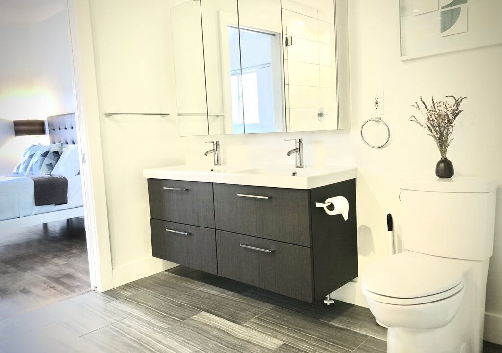 Photo of Bathroom in Olympus Cove