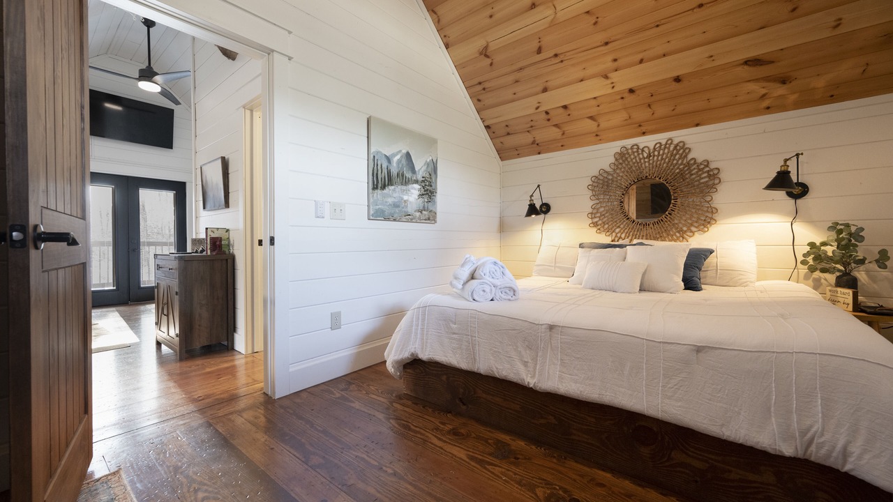 Photo of Bedroom in Broken Bow