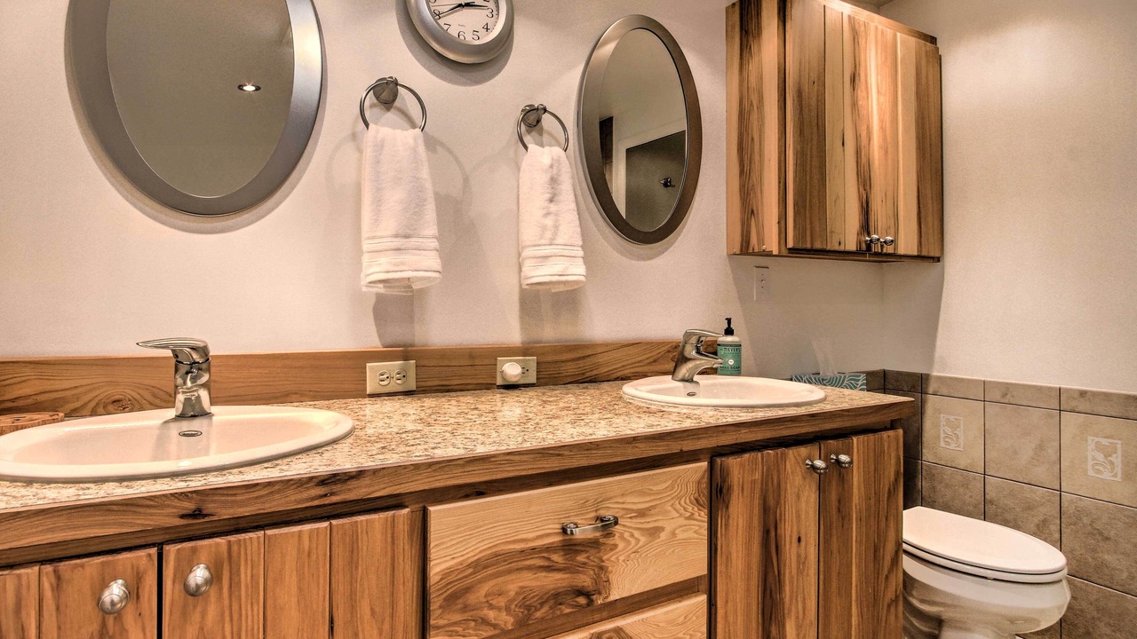 Photo of Bathroom in Bynum