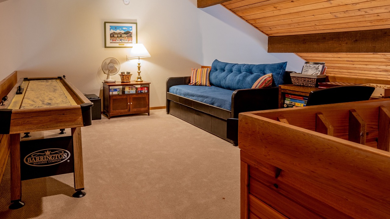 Photo of Bedroom in Elkhorn Village
