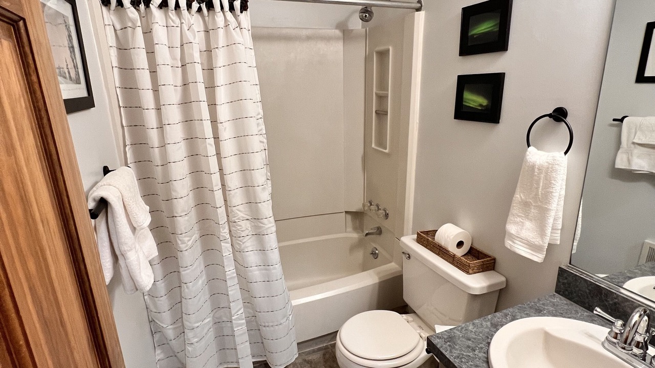 Photo of Bathroom in Snowshoe