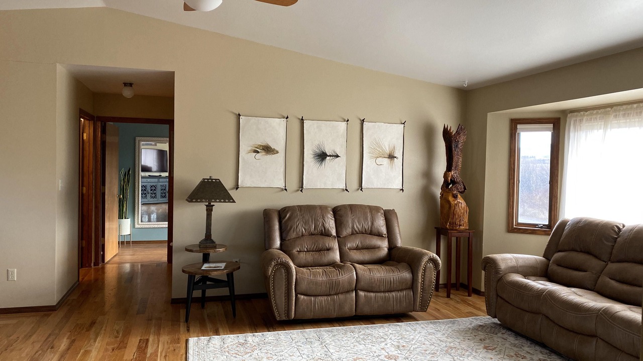 Photo of Livingroom in Dillon