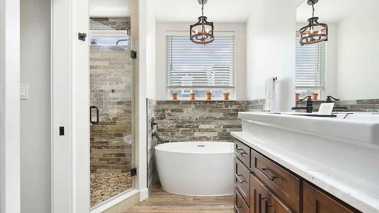 Photo of Bathroom in Lawrenceville