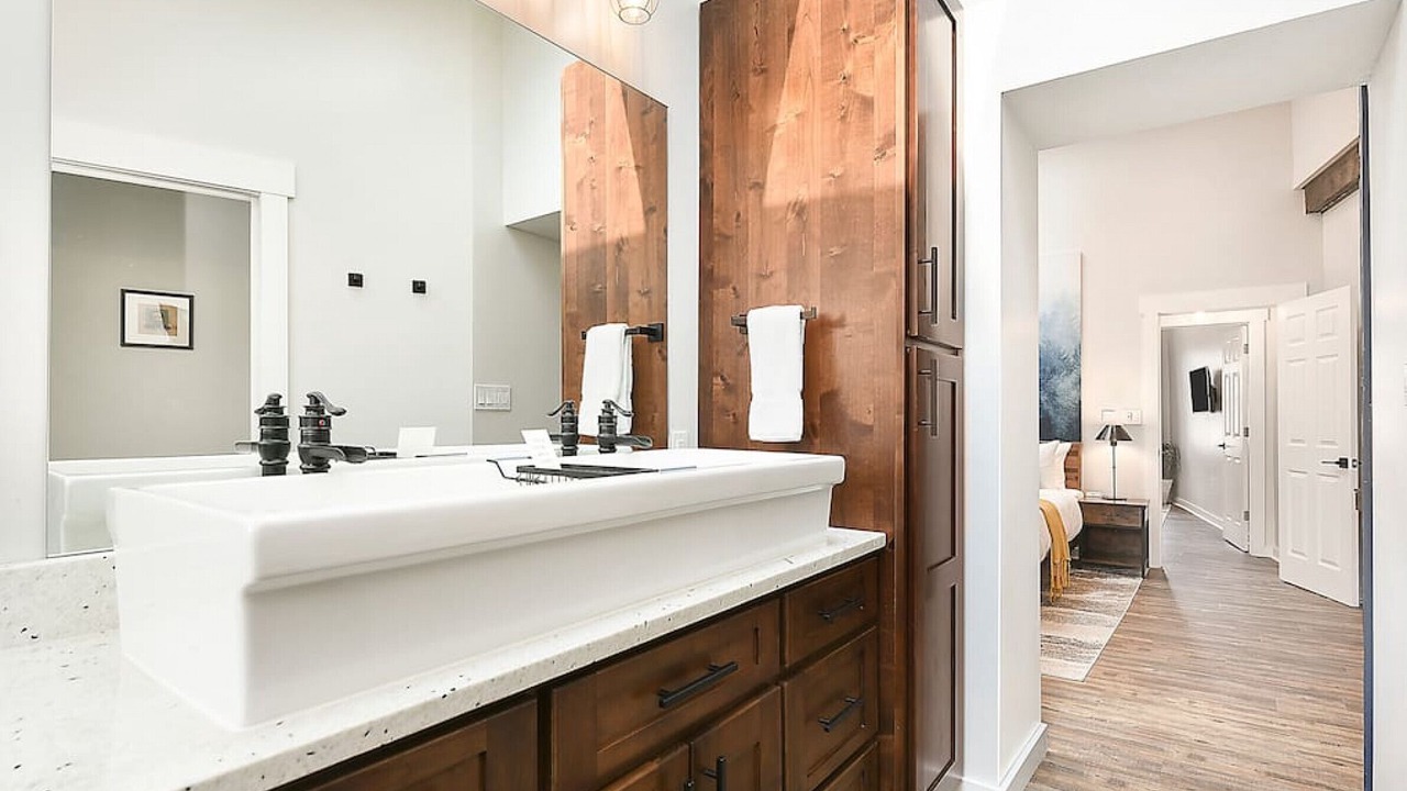 Photo of Bathroom in Lawrenceville