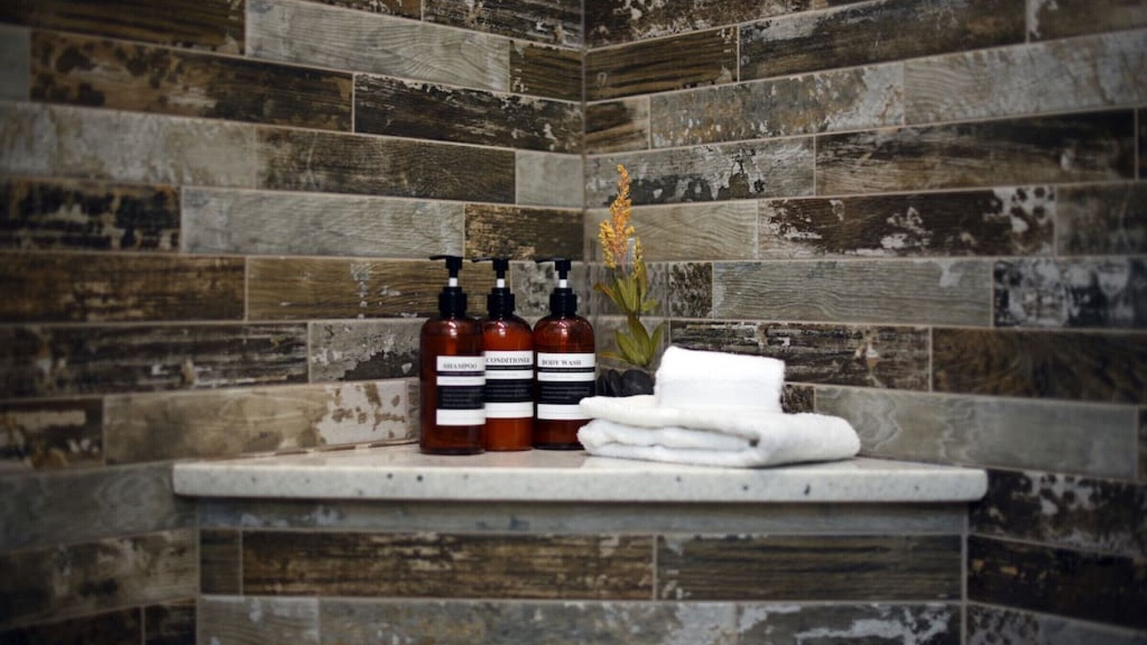 Photo of Bathroom in Lawrenceville