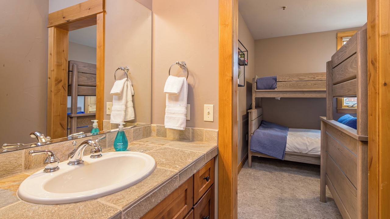 Photo of Bathroom in Big Sky