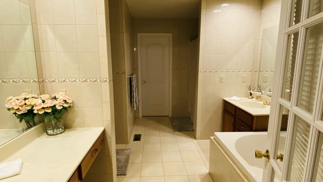 Photo of Bathroom in Tobyhanna