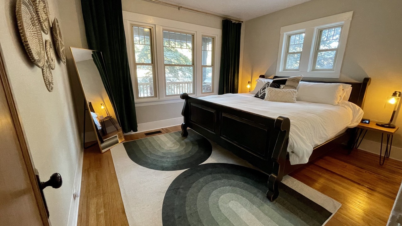 Photo of Bedroom in Wallace