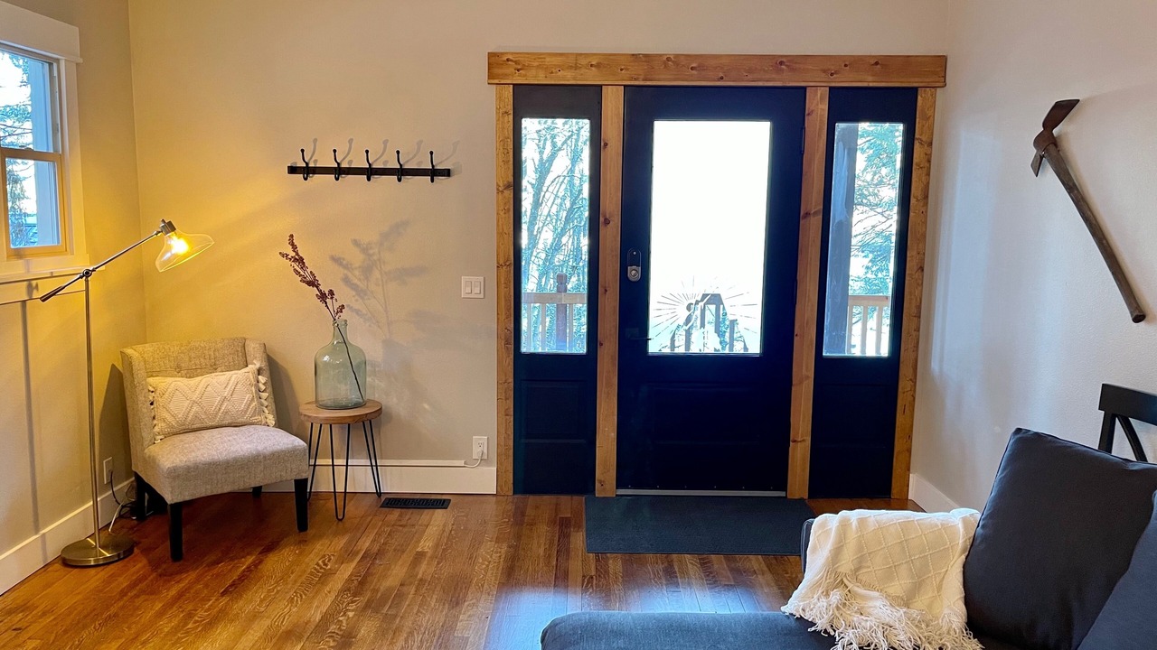 Photo of Livingroom in Wallace
