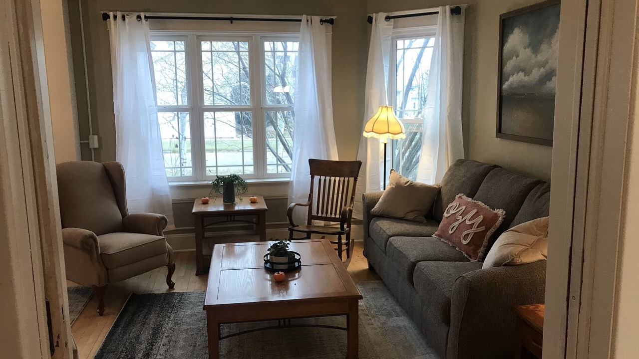 Photo of Livingroom in Mandan