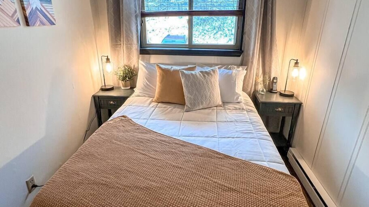 Photo of Bedroom in Snowshoe
