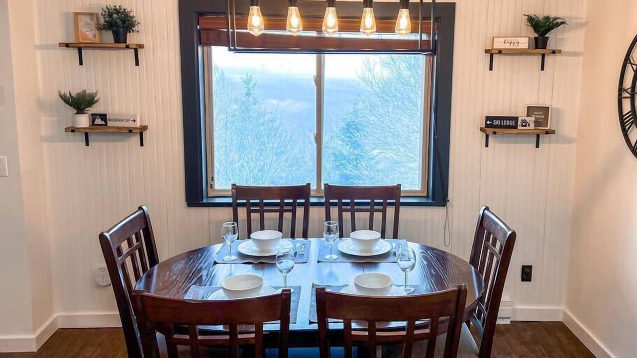 Photo of Others in Snowshoe