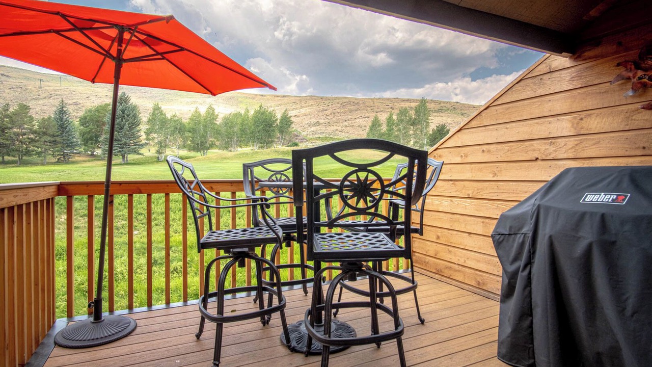 Photo of Outdoor in Elkhorn Village