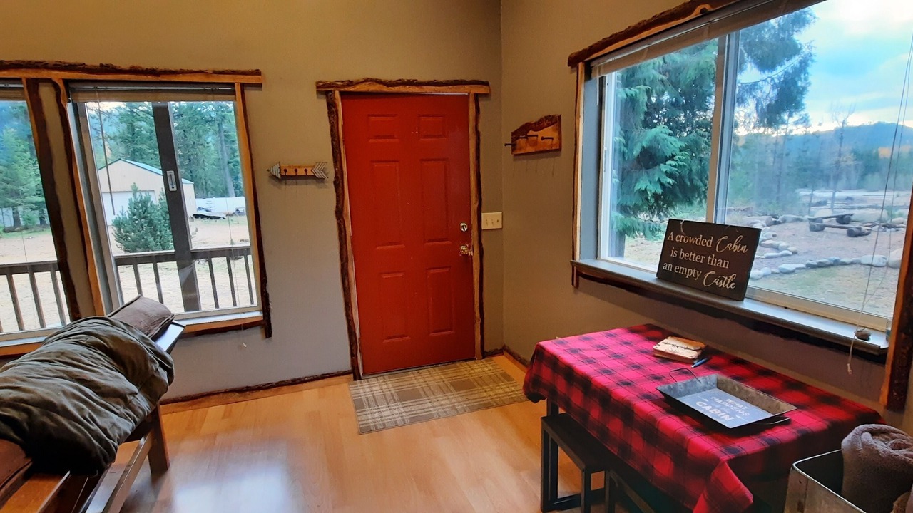 Photo of Bedroom in Clark Fork