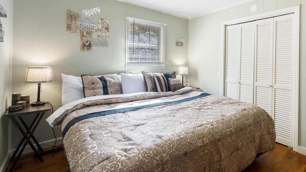 Photo of Bedroom in Blue Ridge