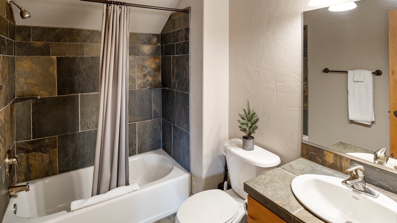 Photo of Bathroom in Dover Bay
