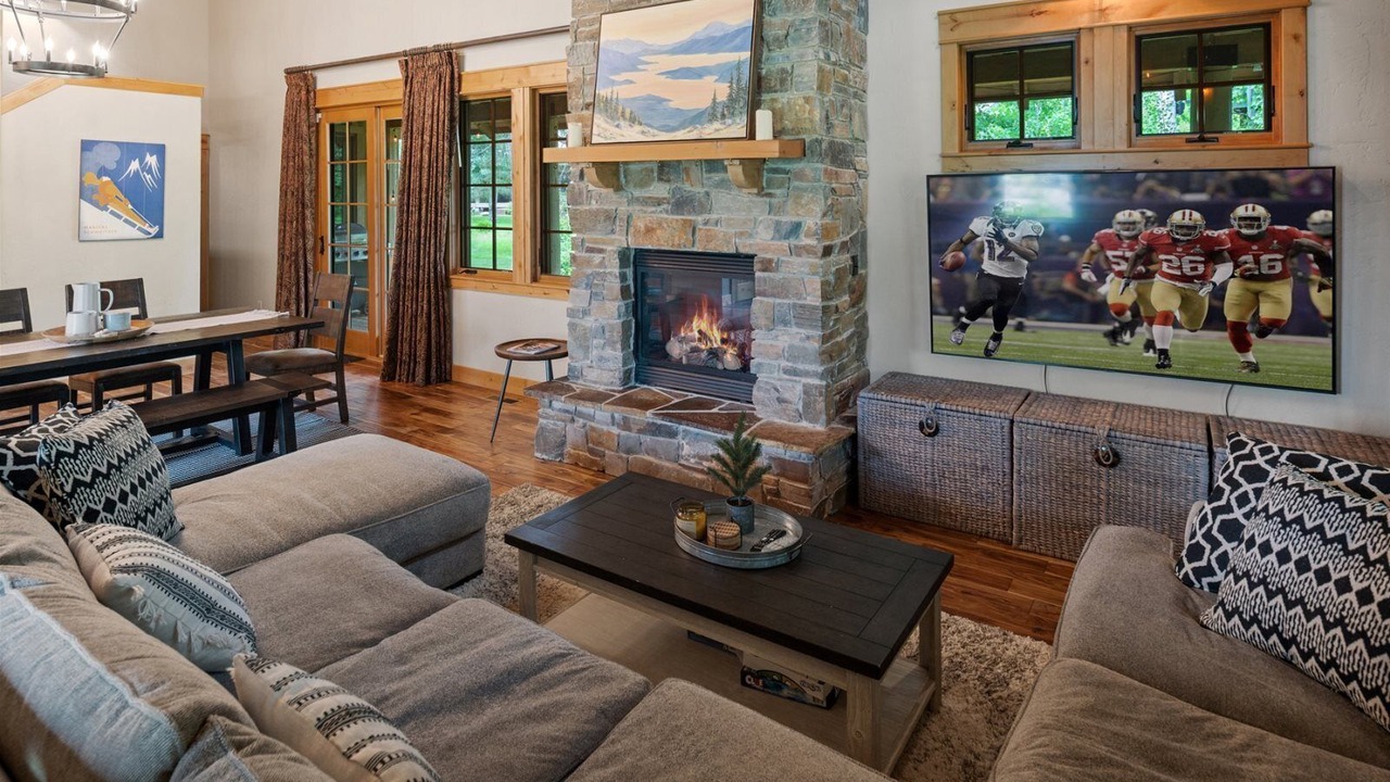 Photo of Livingroom in Dover Bay