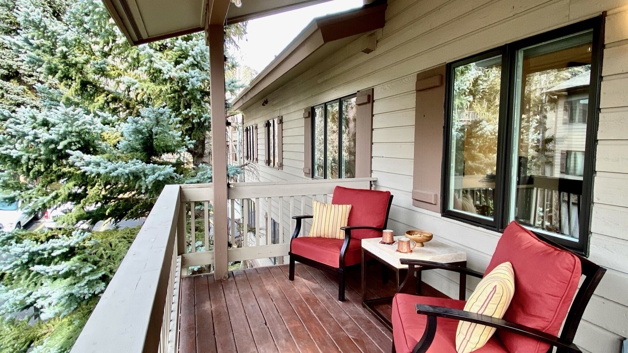 Photo of Patio Balcony in Teton Village