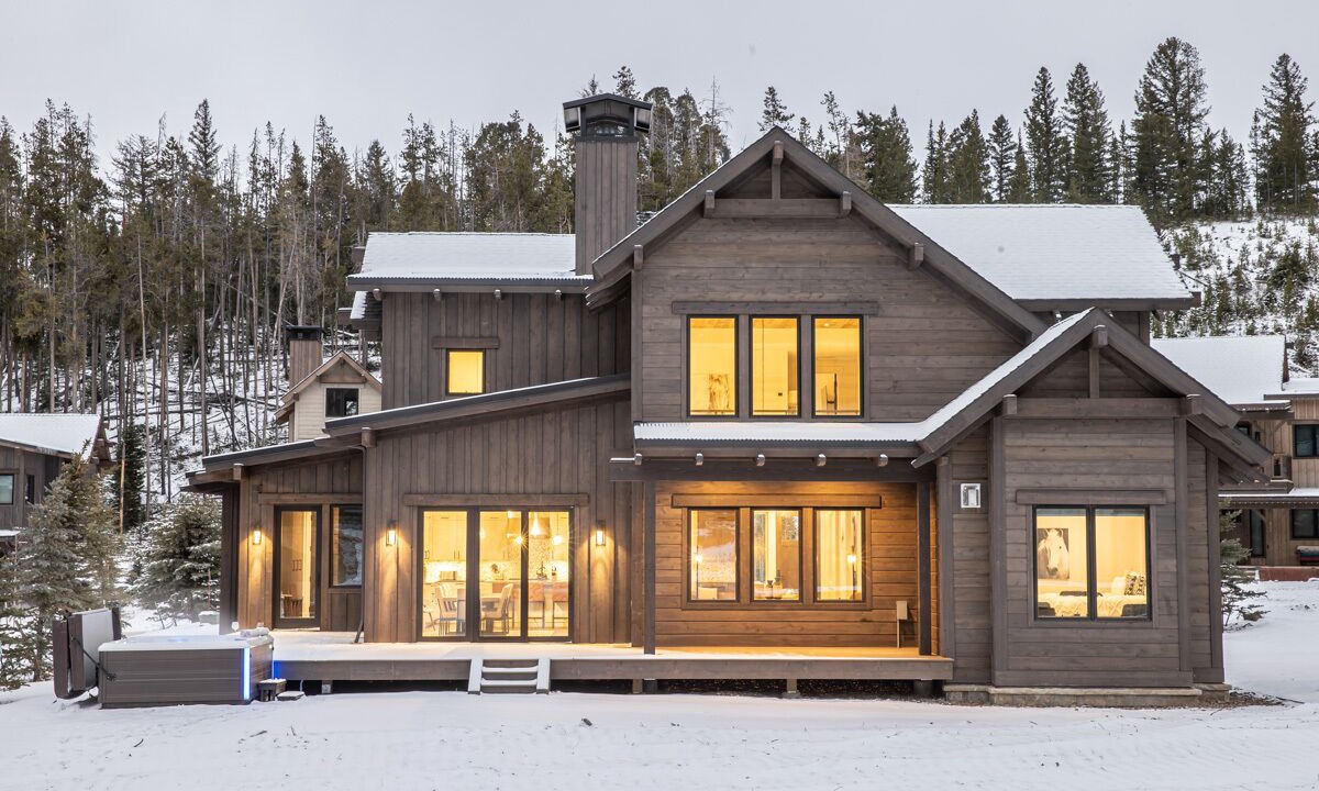 Photo of Outdoor in Spanish Peaks