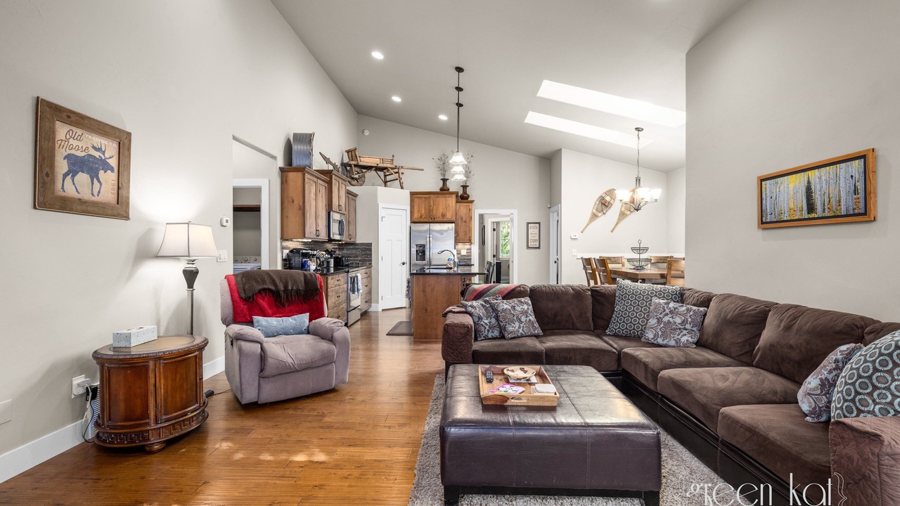 Photo of Livingroom in Columbia Falls
