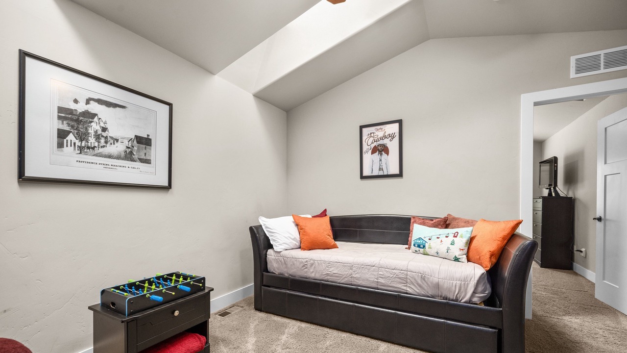 Photo of Livingroom in Columbia Falls