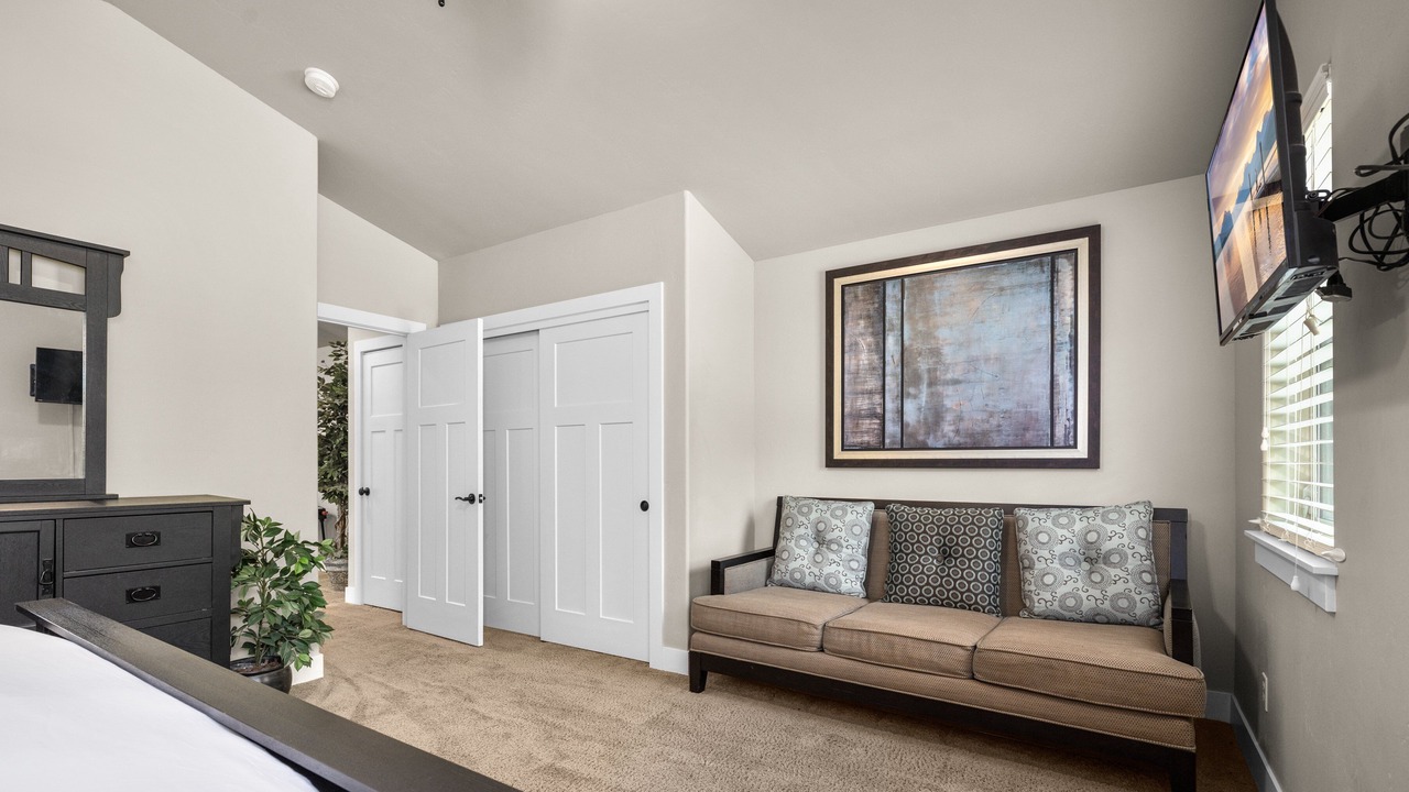 Photo of Bedroom in Columbia Falls