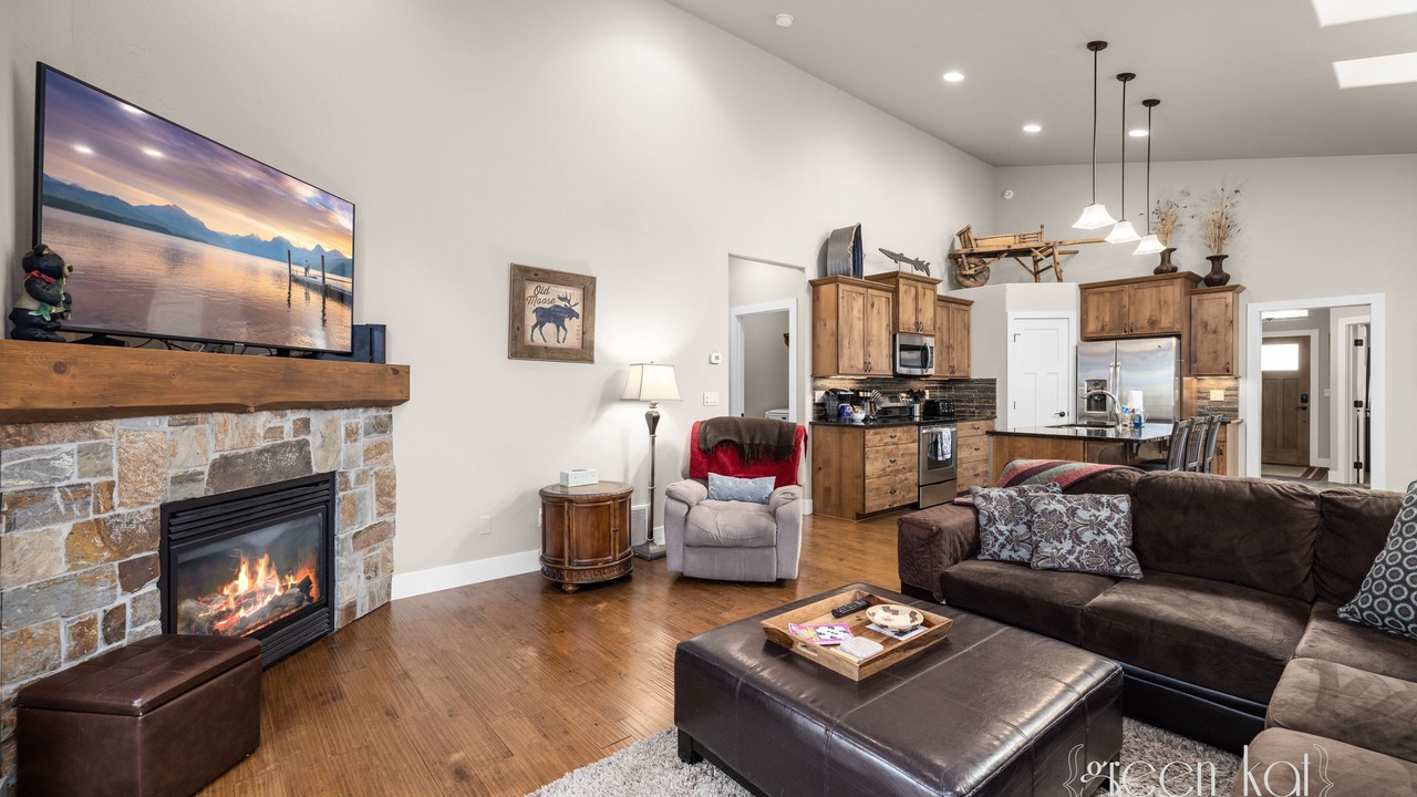 Photo of Livingroom in Columbia Falls