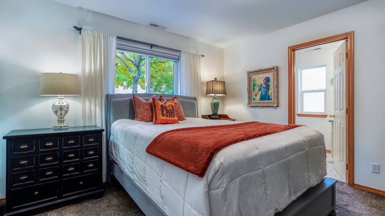 Photo of Bedroom in College Place