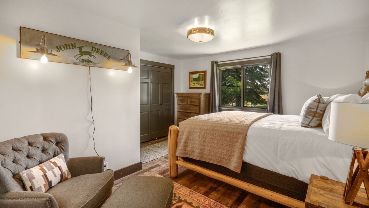 Photo of Bedroom in Livingston
