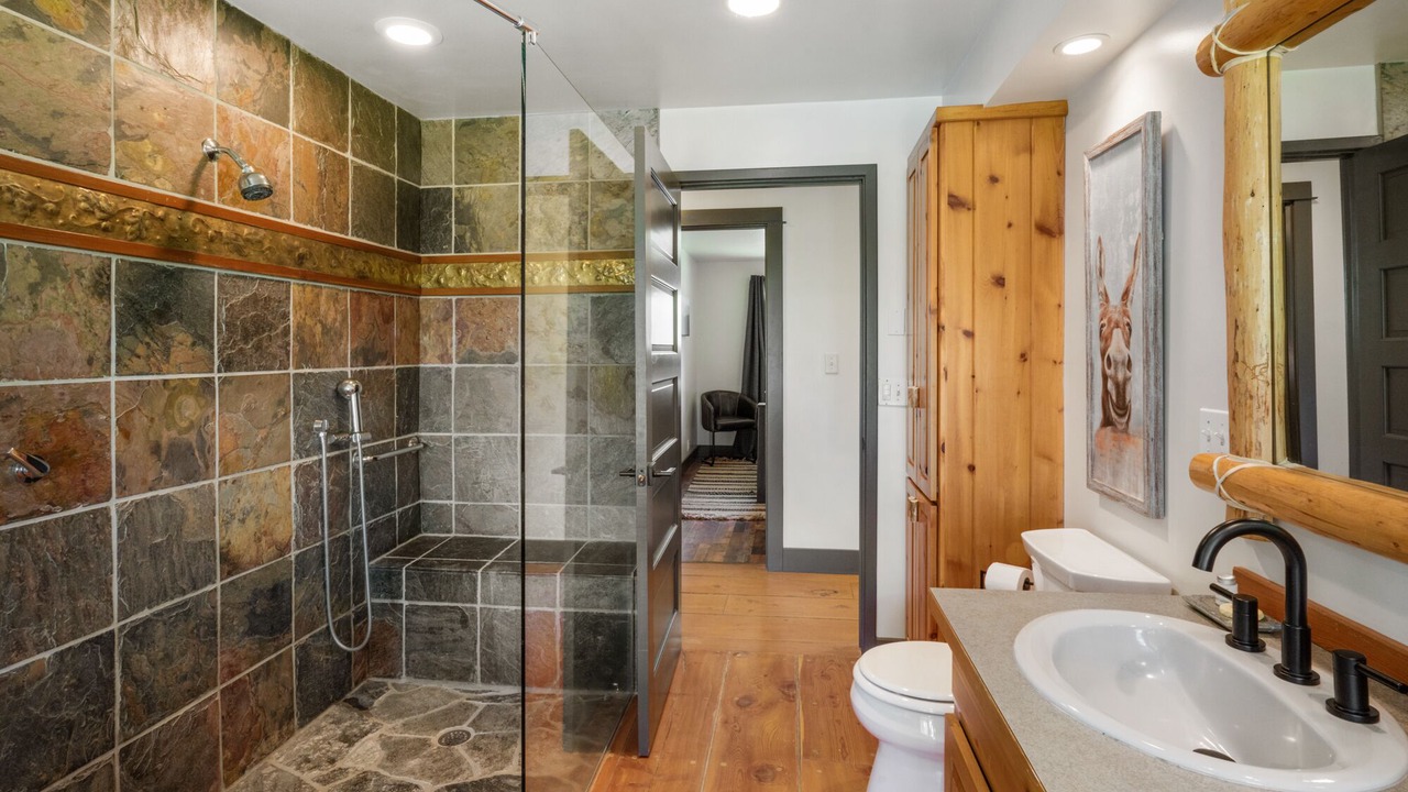 Photo of Bathroom in Livingston