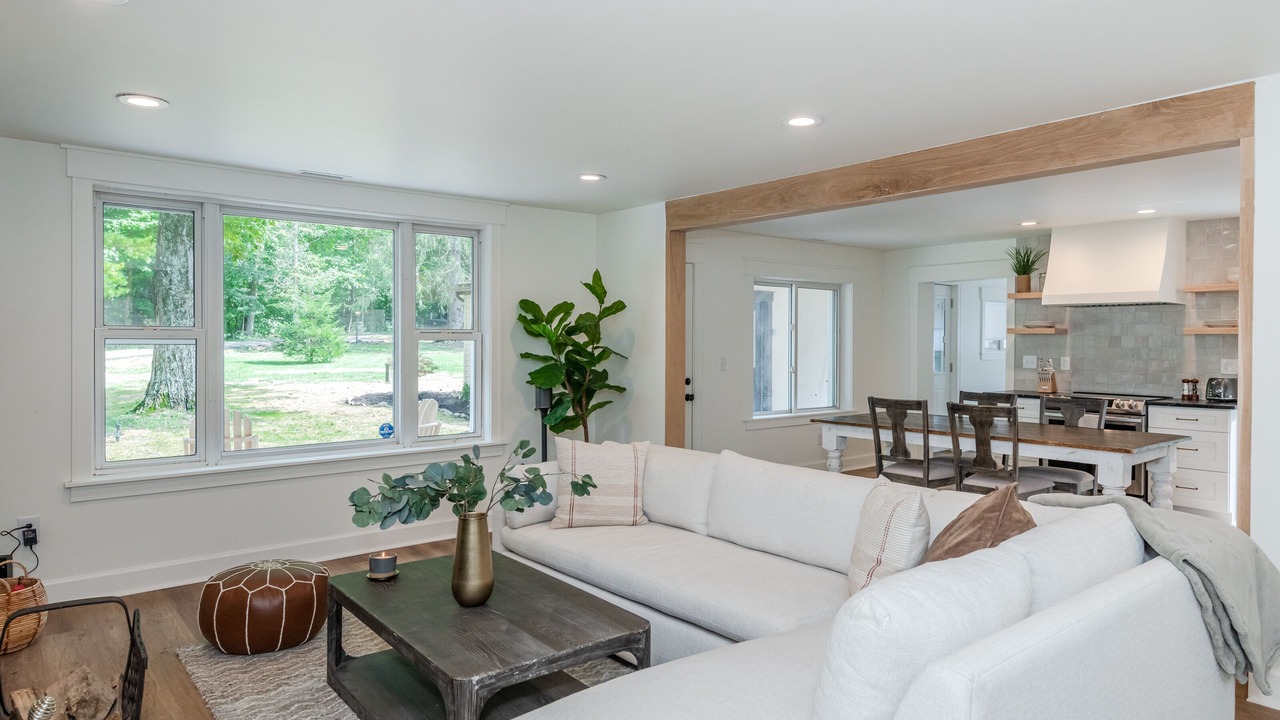 Photo of Livingroom in Bellbrook