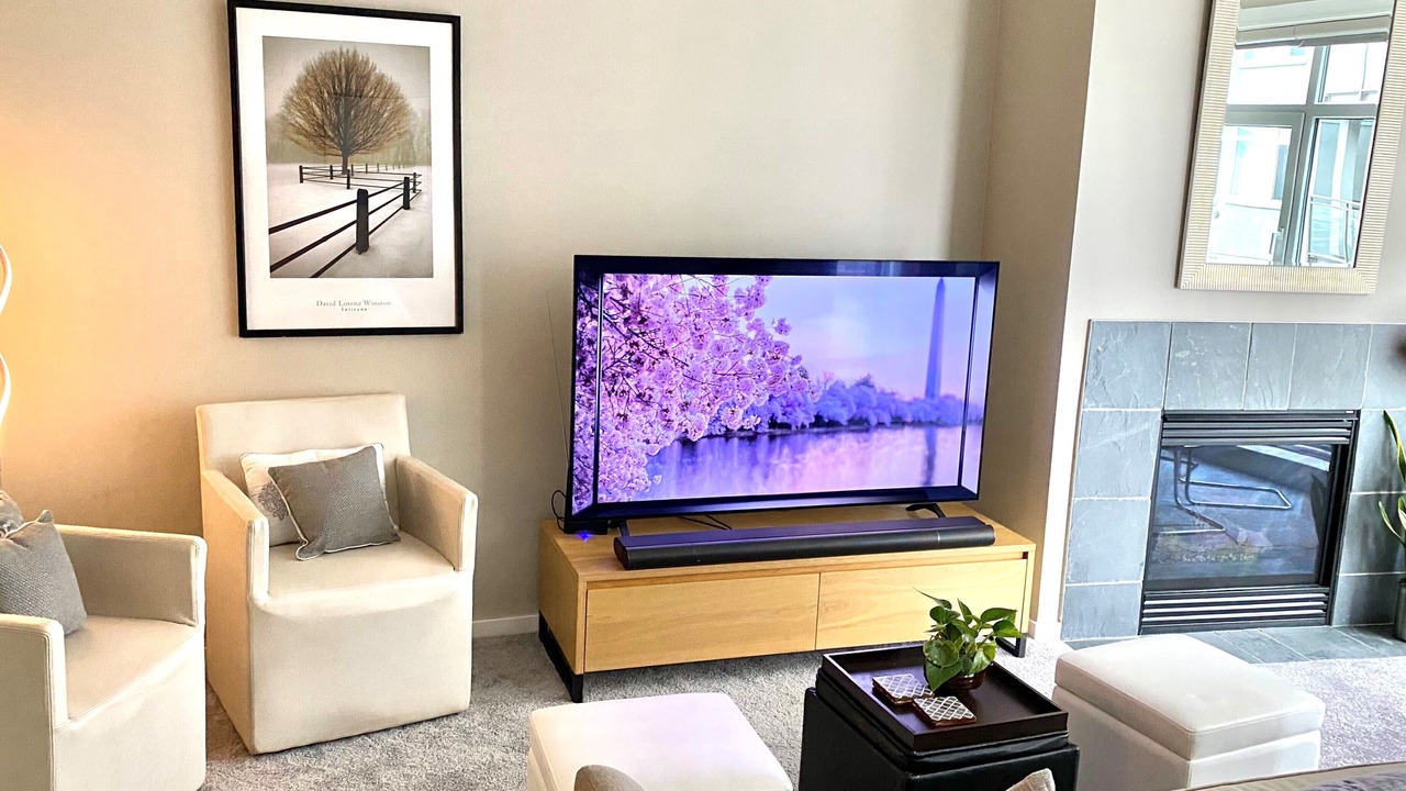 Photo of Livingroom in Downtown Seattle